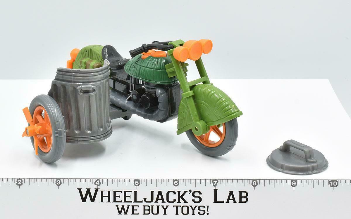 タートルズ　CLASSIC SEWER CYCLE Amazon.com: Teenage Mutant Ninja Turtles Classic Sewer