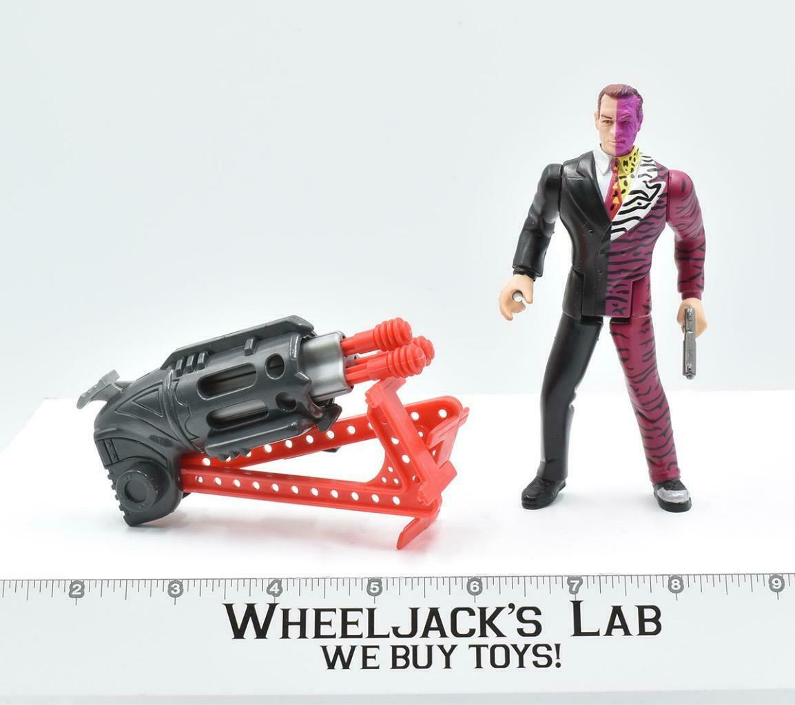 Two Face 100 Complete Batman Forever 1995 Kenner DC Action Figure
