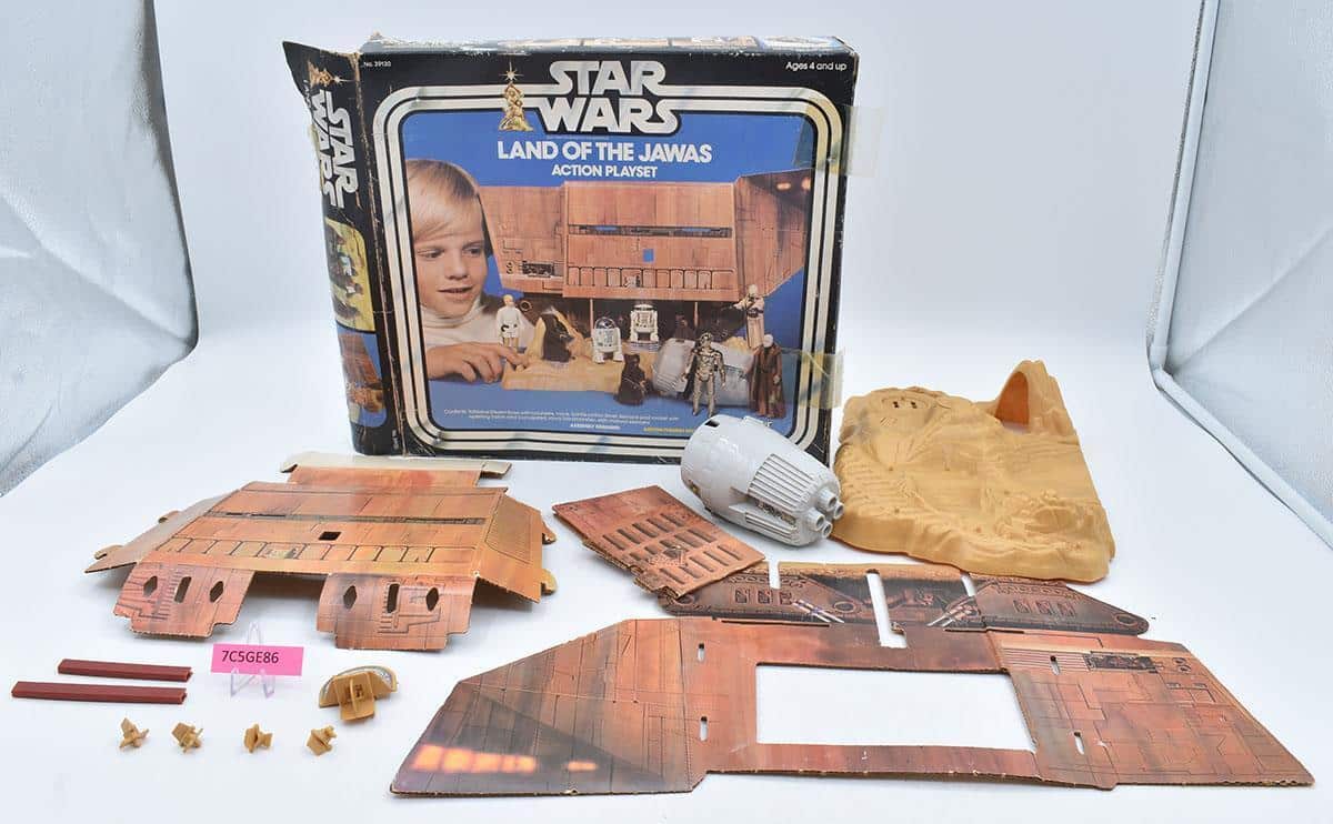 Land of the Jawas 100% Complete W/Box Star Wars 1977 Kenner Action Playset main image