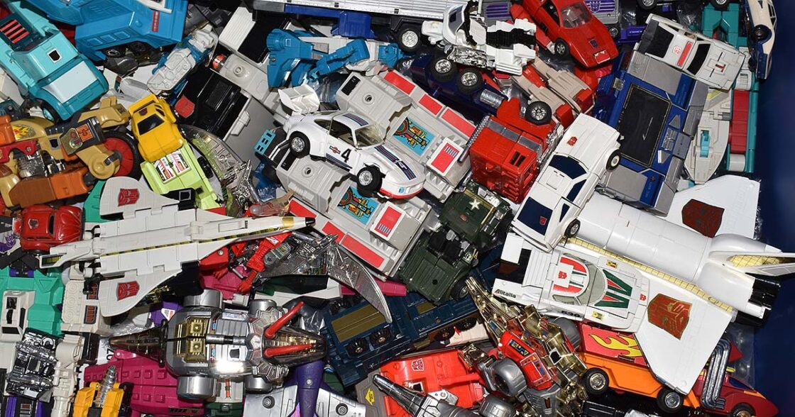 How Much Are My Vintage Toys Worth? Wheeljack's Lab Toy Shop