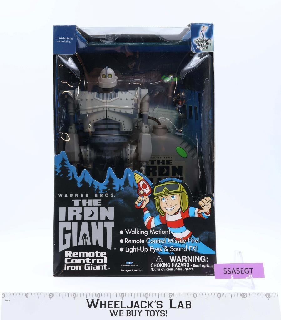 Remote Control Iron Giant 11" Warner Bros The Iron Giant 1999