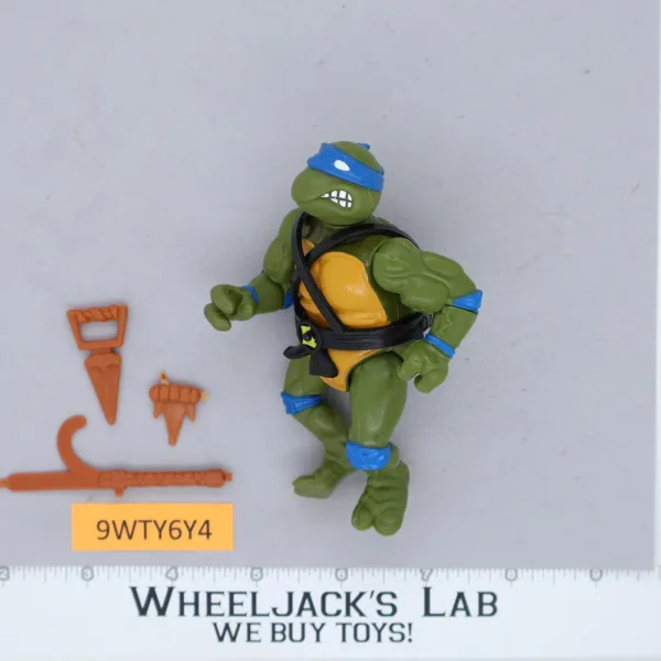 Leonardo HARD HEAD Teenage Mutant Ninja Turtles 1988 Playmates Vintage Figure main image