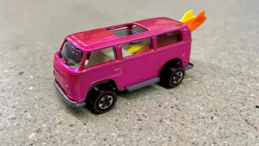 Pink Rear Loading Beach Bomb Hot Wheels VW prototype