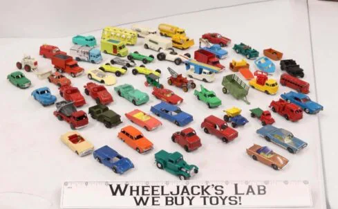 Lot of 66 Misc Cars/Vehicles W/ Deluxe Collectors Case Matchbox