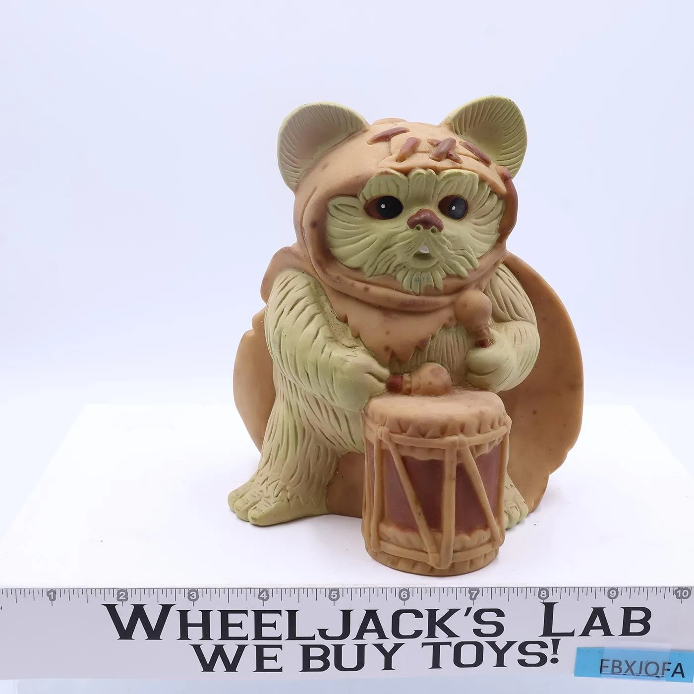 Wicket the Ewok Plastic Coin Piggy Bank W/ Stopper Star Wars ESB Kenner