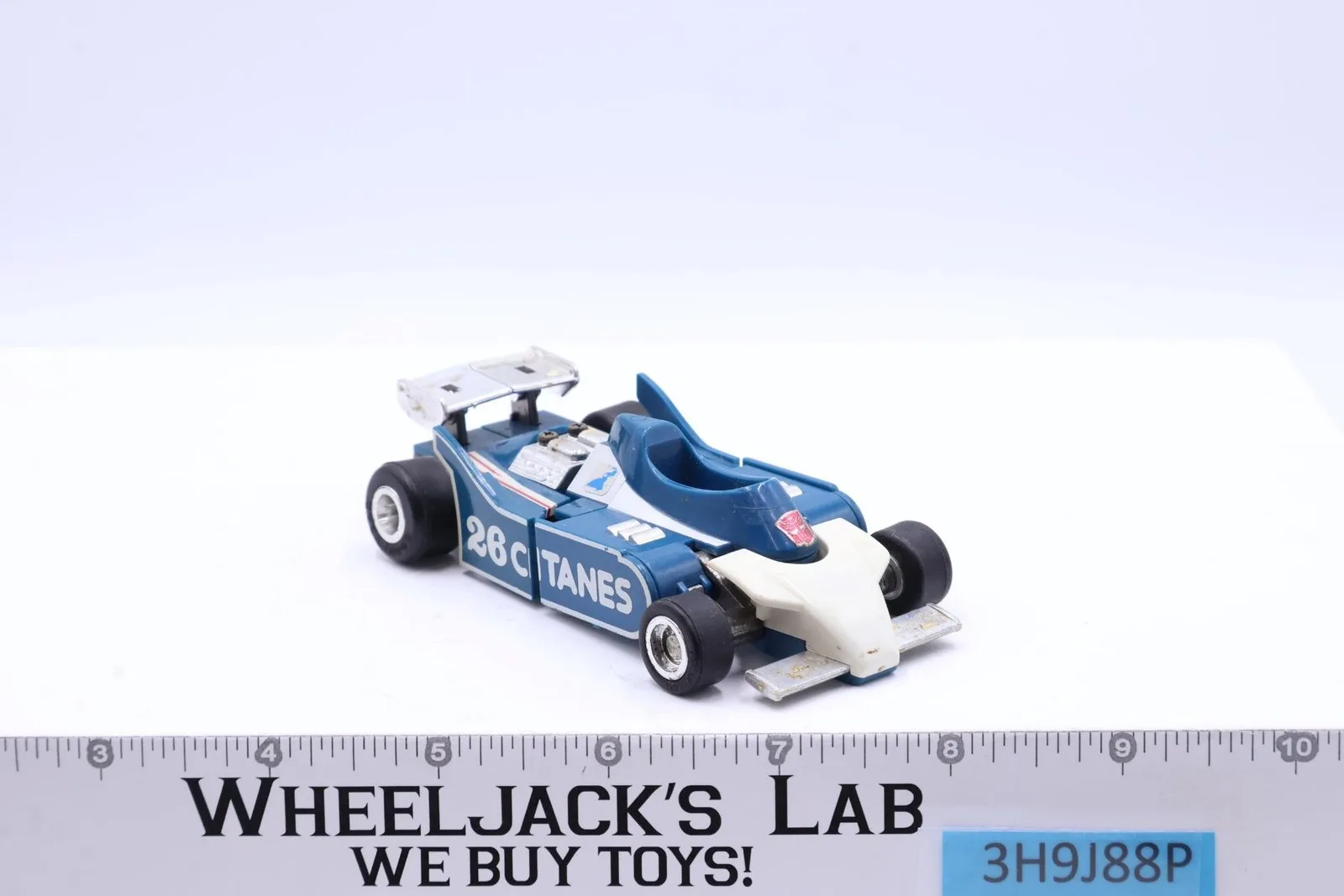 Mirage Vintage Hasbro 1984 G1 Transformers Figure BROKEN CHIP NEAR WAIST