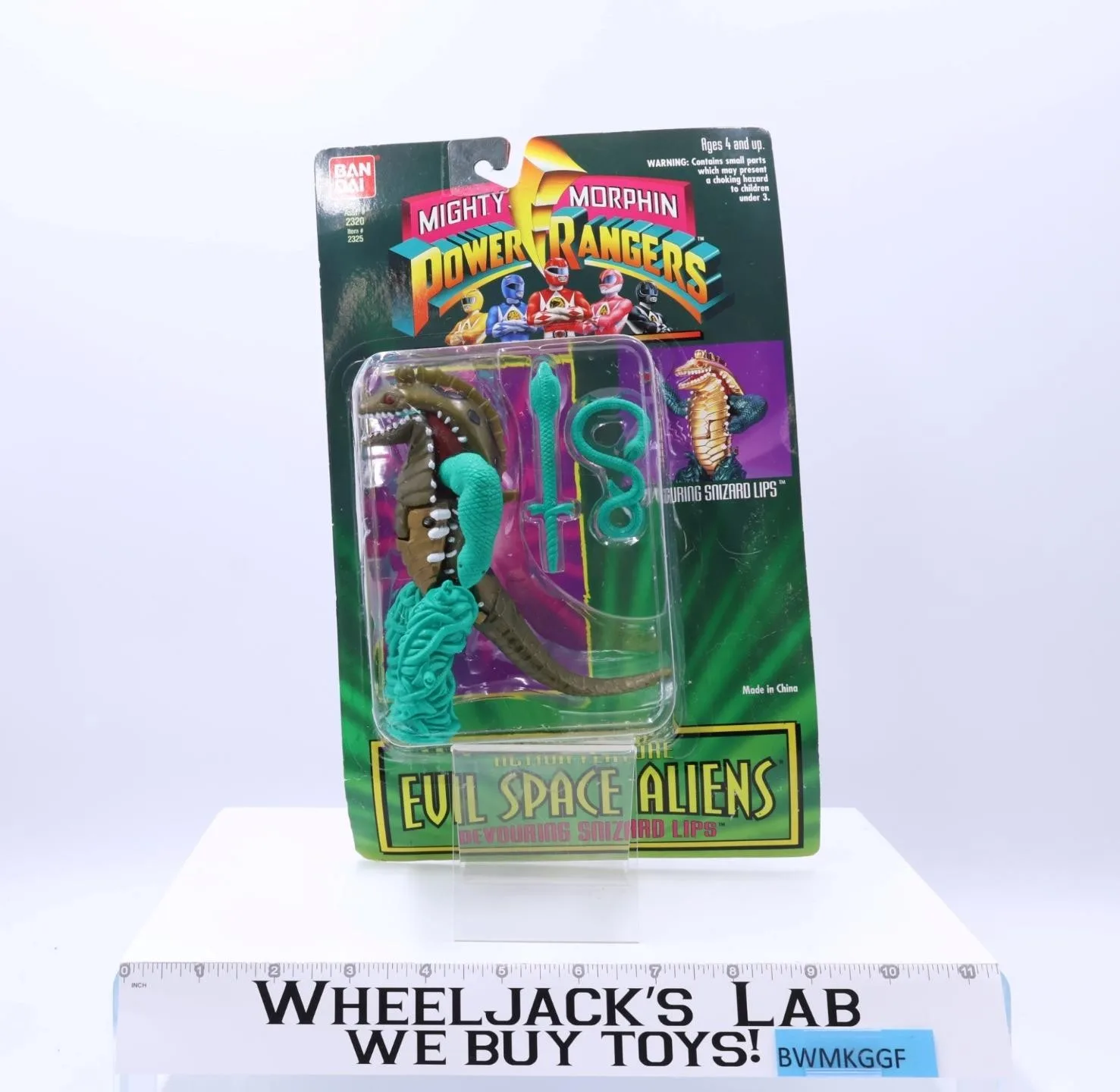 Devouring Snizard Lips Evil Space Aliens MMPR Power Rangers Bandai NEW SEALED